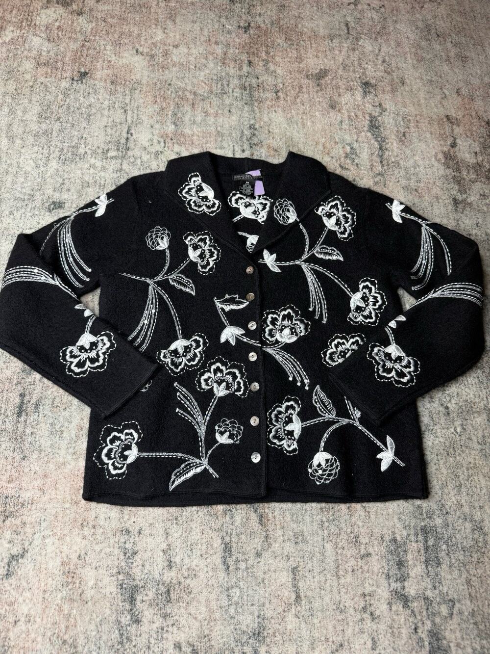 Sarah Spencer Women’s Vintage 90s Black Wool Floral Embroidered Cardigan Boho